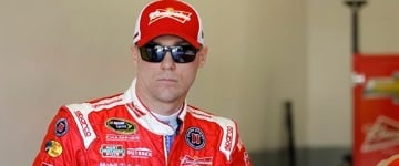 NASCAR Odds: Harvick gets the pole position for the MyAFibRisk.com 400