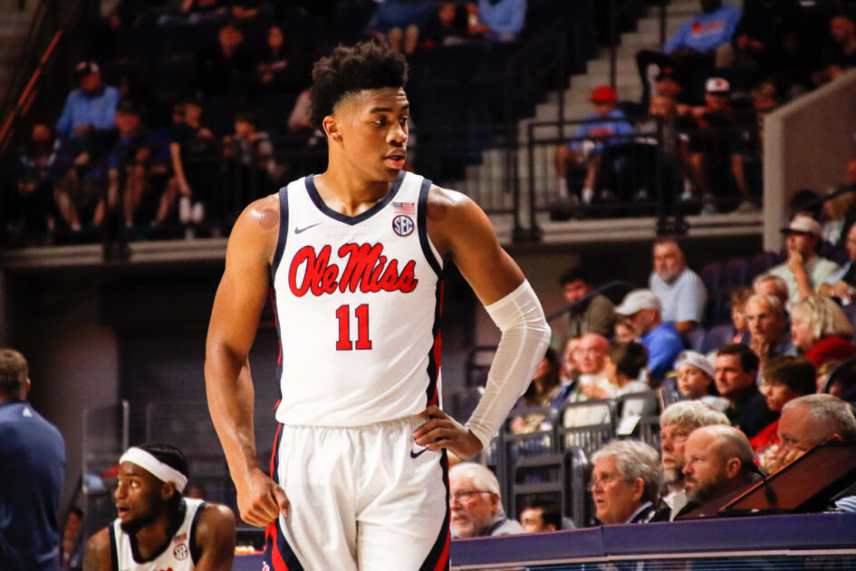 Georgia vs. Ole Miss Prediction: Can Rebels avoid upset at home?