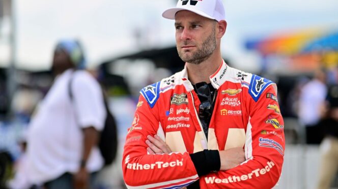 2026 NASCAR Anduril 250 Odds: Van Gisbergen Favored