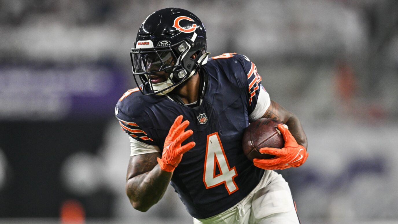 Steelers vs Bears Picks: Week 12 Odds & Predictions