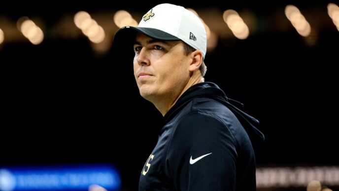 Saints vs Panthers Picks – Odds & Predictions (Week 10)