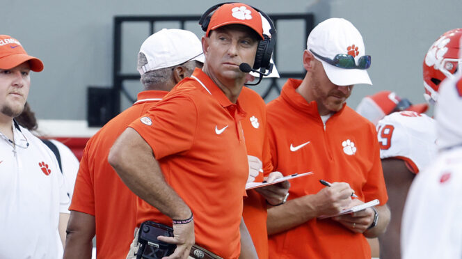 Clemson vs California Prediction Sept. 25: Do Bears Catch a Tiger by the Tail?
