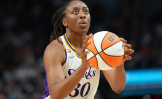 Chicago Sky vs. Los Angeles Sparks WNBA matchup preview graphic for the July 10, 2026 game at Crypto.com Arena