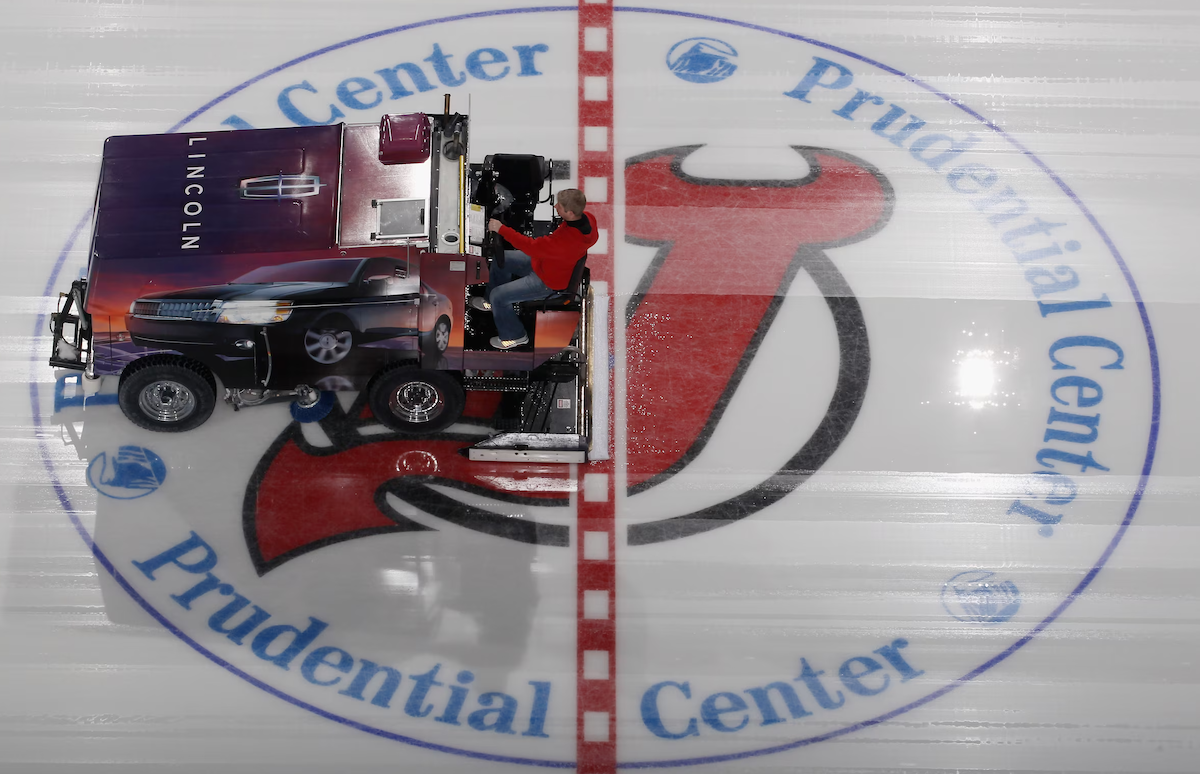 Mammoth vs Devils Prediction Today: Our Best Bets for October 6