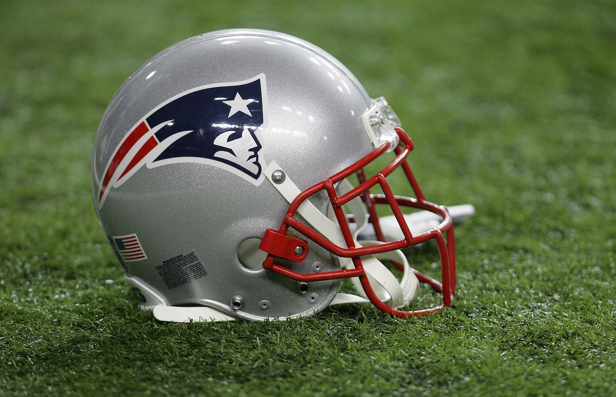 Raiders vs Patriots Prediction Oct 11: Is Over 45 the Best Bet?